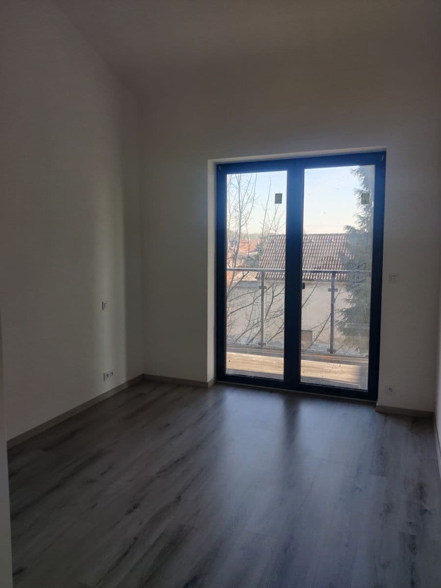 3 bedroom with open-plan kitchen flat for sale, 120 m², Palackého, Lysá nad Labem, Středočeský Region 3 bedroom with open-plan kitchen flat for sale, 120 m², Palackého, Lysá nad Labem, Středočeský Region