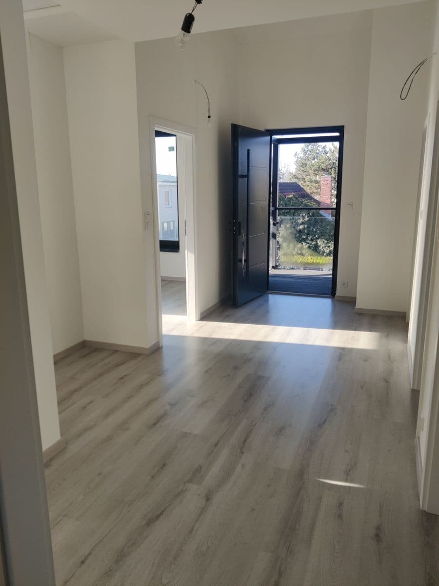 3 bedroom with open-plan kitchen flat for sale, 120 m², Palackého, Lysá nad Labem, Středočeský Region 3 bedroom with open-plan kitchen flat for sale, 120 m², Palackého, Lysá nad Labem, Středočeský Region