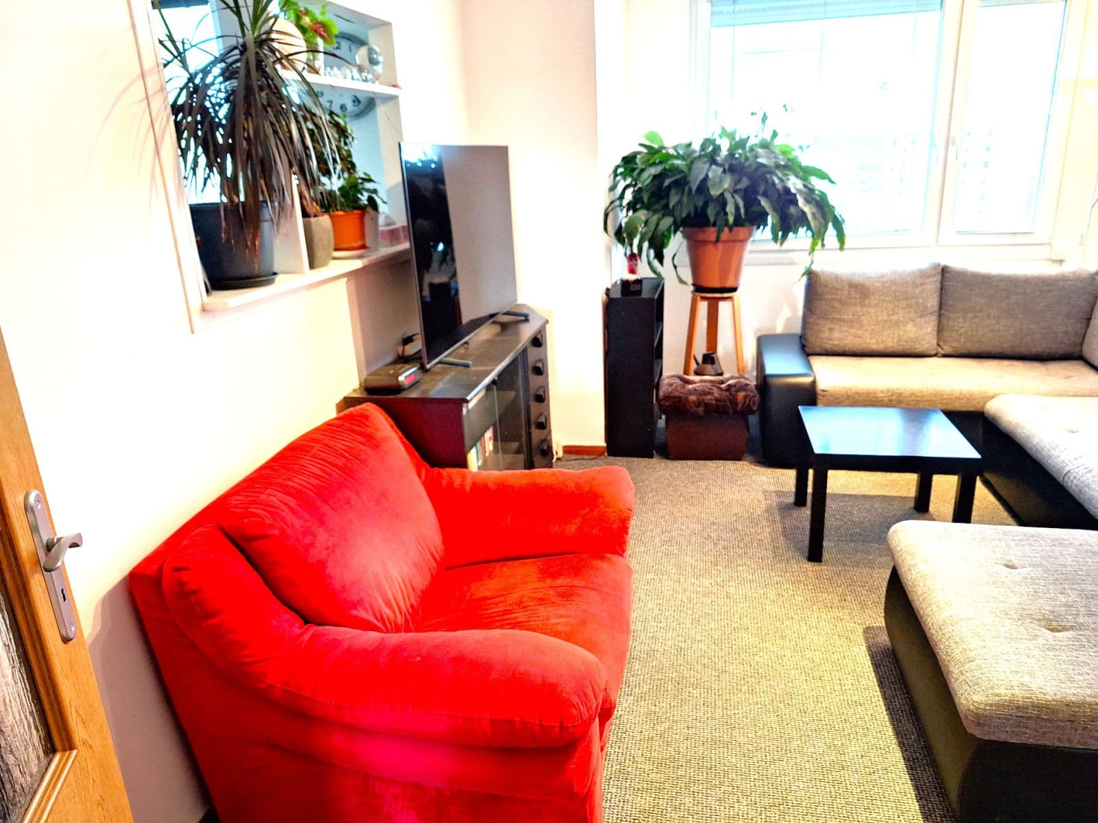 3 bedroom flat to rent, 73 m², Zdiměřická, Prague, Prague 3 bedroom flat to rent, 73 m², Zdiměřická, Prague, Prague