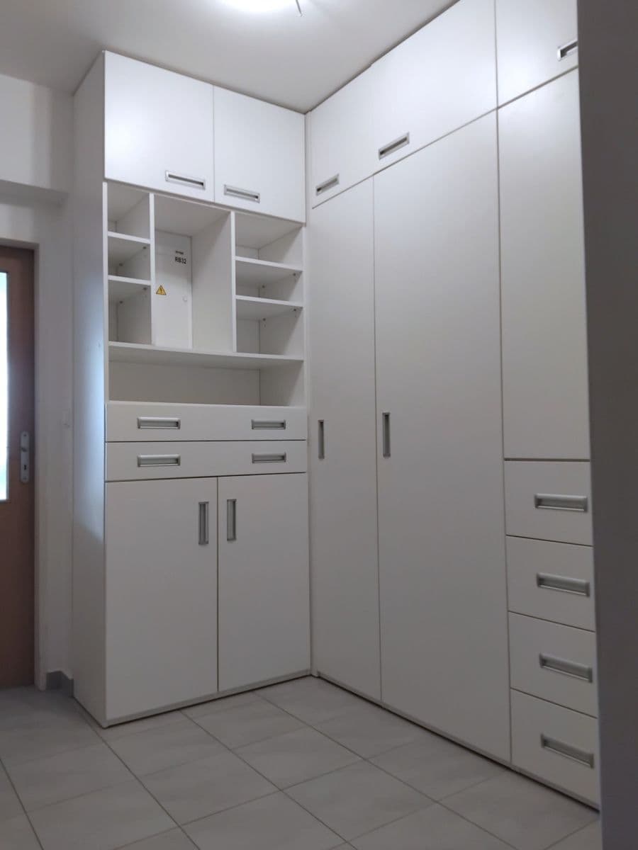 1 bedroom with open-plan kitchen flat for sale, 63 m², Na Okruhu, Jesenice, Středočeský Region 1 bedroom with open-plan kitchen flat for sale, 63 m², Na Okruhu, Jesenice, Středočeský Region