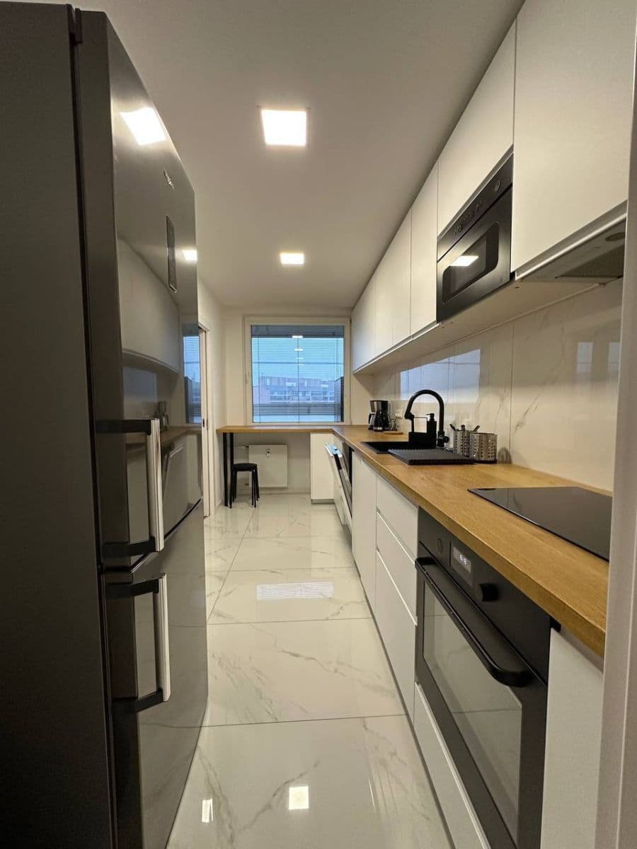 3 bedroom flat to rent, 70 m², Láskova, Prague, Prague 3 bedroom flat to rent, 70 m², Láskova, Prague, Prague