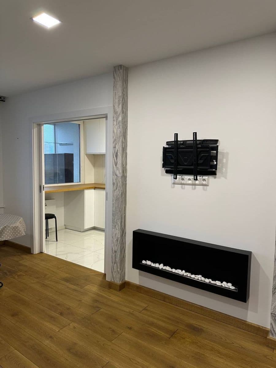 3 bedroom flat to rent, 70 m², Láskova, Prague, Prague 3 bedroom flat to rent, 70 m², Láskova, Prague, Prague