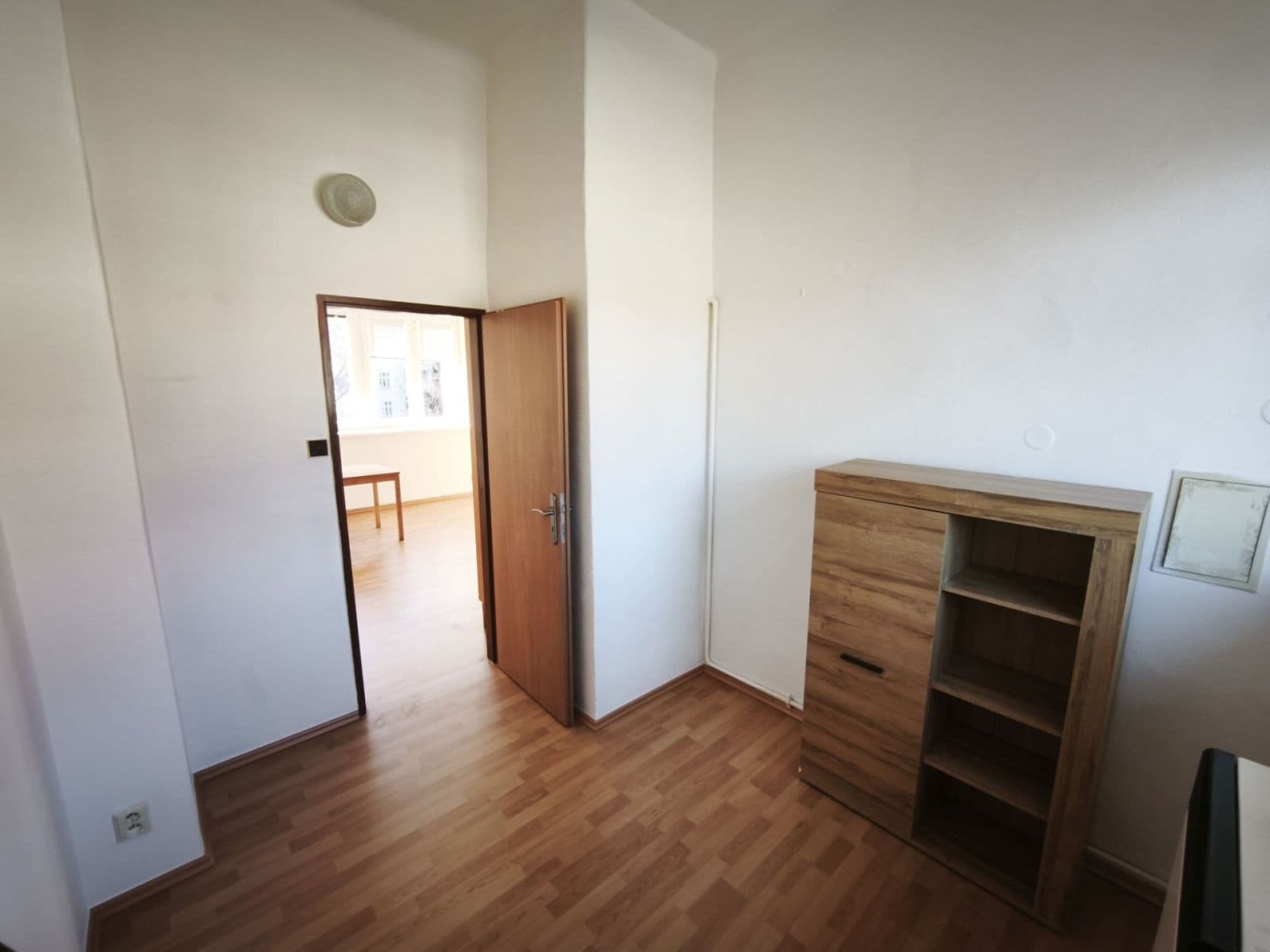 2 bedroom with open-plan kitchen flat to rent, 52 m², Zikova, Prague, Prague 2 bedroom with open-plan kitchen flat to rent, 52 m², Zikova, Prague, Prague