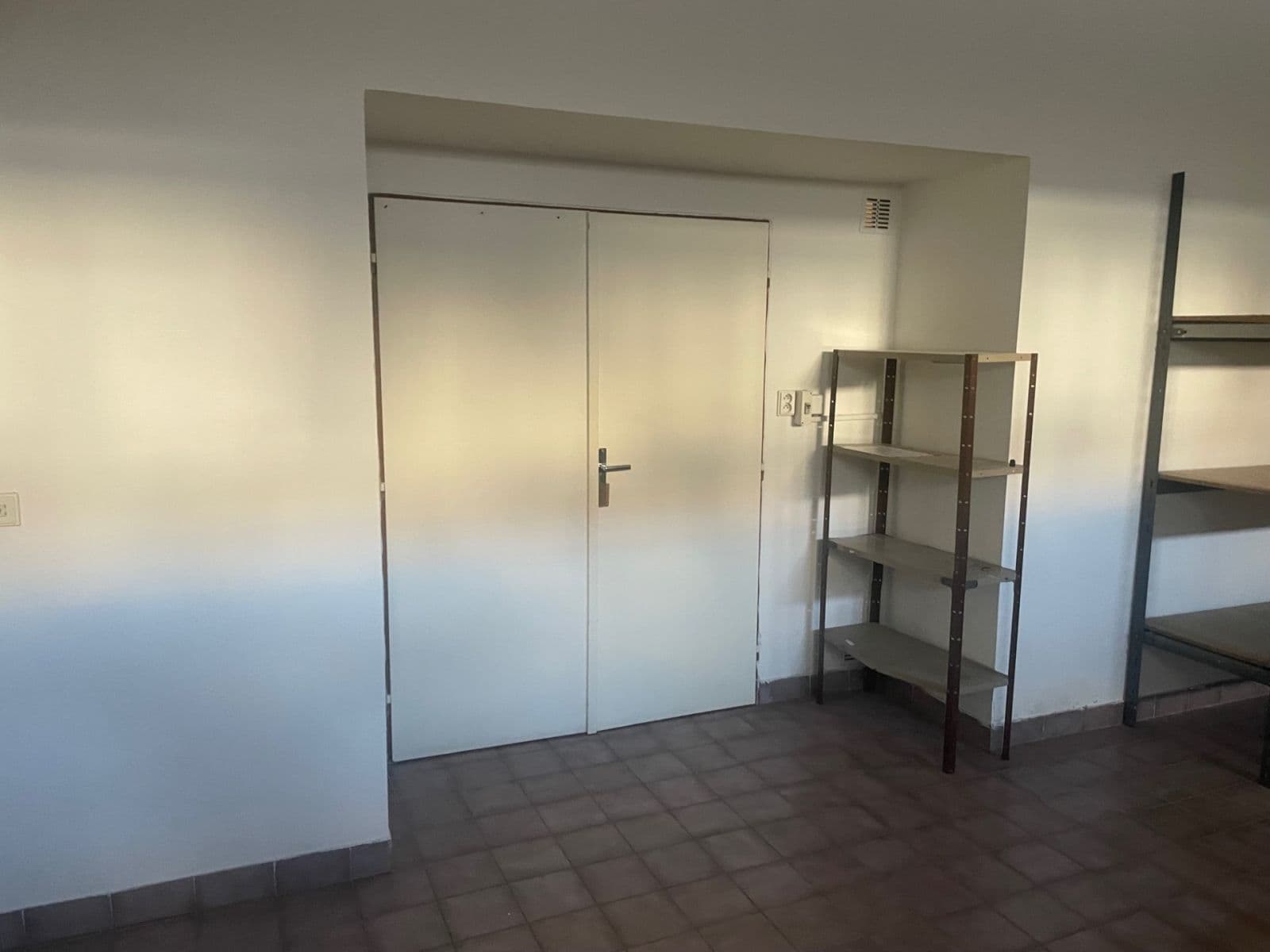 non-residential property to rent, 140 m², U Zeměpisného ústavu, Prague, Prague non-residential property to rent, 140 m², U Zeměpisného ústavu, Prague, Prague