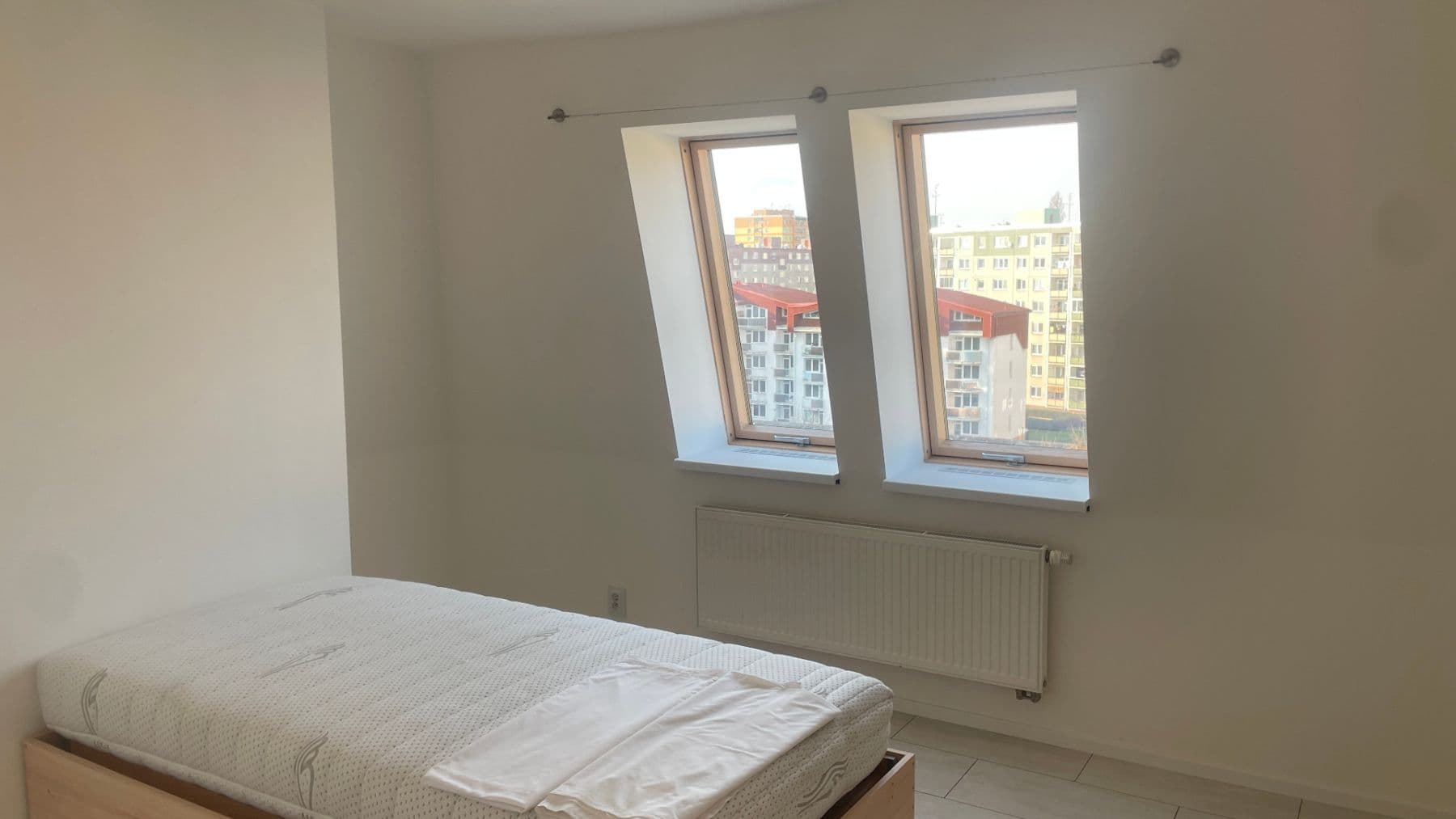 2 bedroom with open-plan kitchen flat to rent, 64 m², Handkeho, Olomouc, Olomoucký Region 2 bedroom with open-plan kitchen flat to rent, 64 m², Handkeho, Olomouc, Olomoucký Region