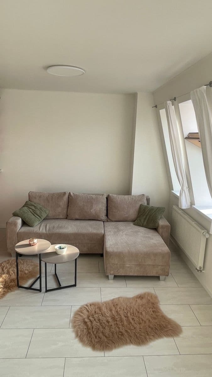 2 bedroom with open-plan kitchen flat to rent, 64 m², Handkeho, Olomouc, Olomoucký Region 2 bedroom with open-plan kitchen flat to rent, 64 m², Handkeho, Olomouc, Olomoucký Region