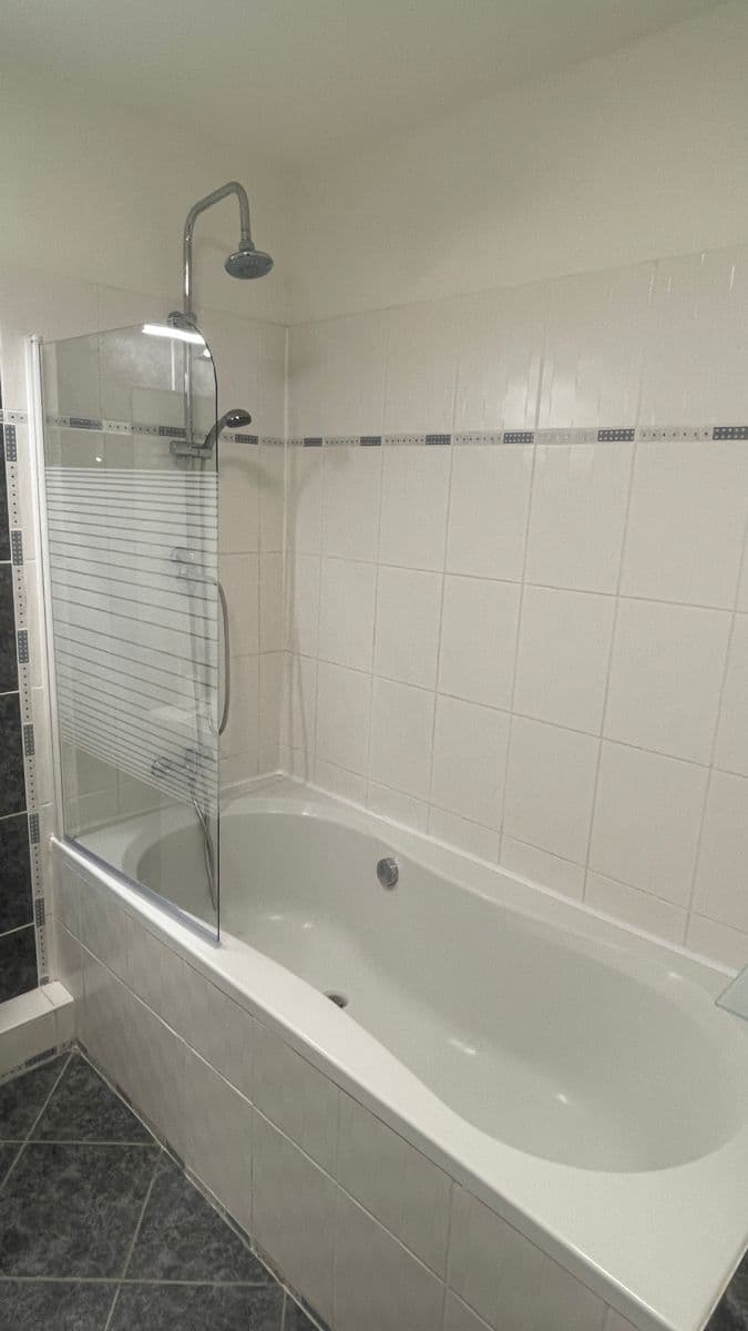 2 bedroom with open-plan kitchen flat to rent, 64 m², Handkeho, Olomouc, Olomoucký Region 2 bedroom with open-plan kitchen flat to rent, 64 m², Handkeho, Olomouc, Olomoucký Region