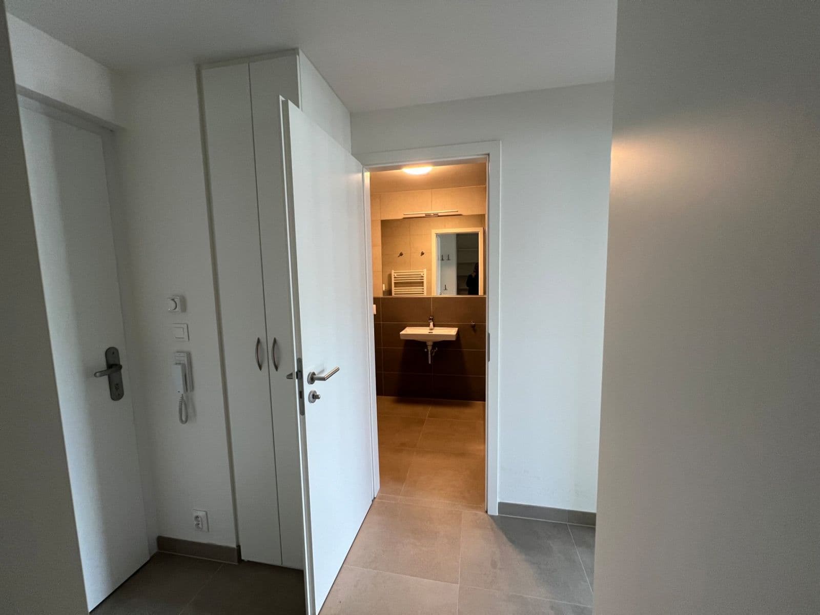 Studio flat to rent, 38 m², Počernická, Prague, Prague Studio flat to rent, 38 m², Počernická, Prague, Prague