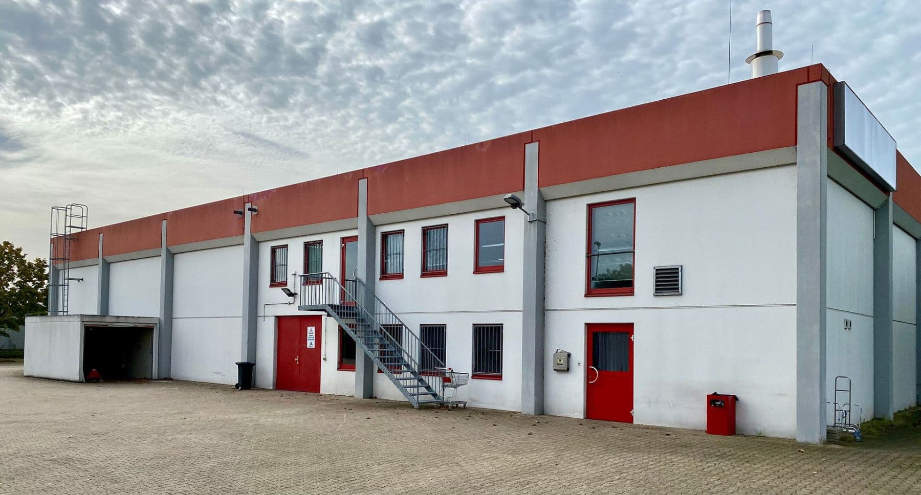 non-residential property to rent, 12,648 m², Zunftweg 10, Voerde (Niederrhein), North Rhine-Westphalia non-residential property to rent, 12,648 m², Zunftweg 10, Voerde (Niederrhein), North Rhine-Westphalia