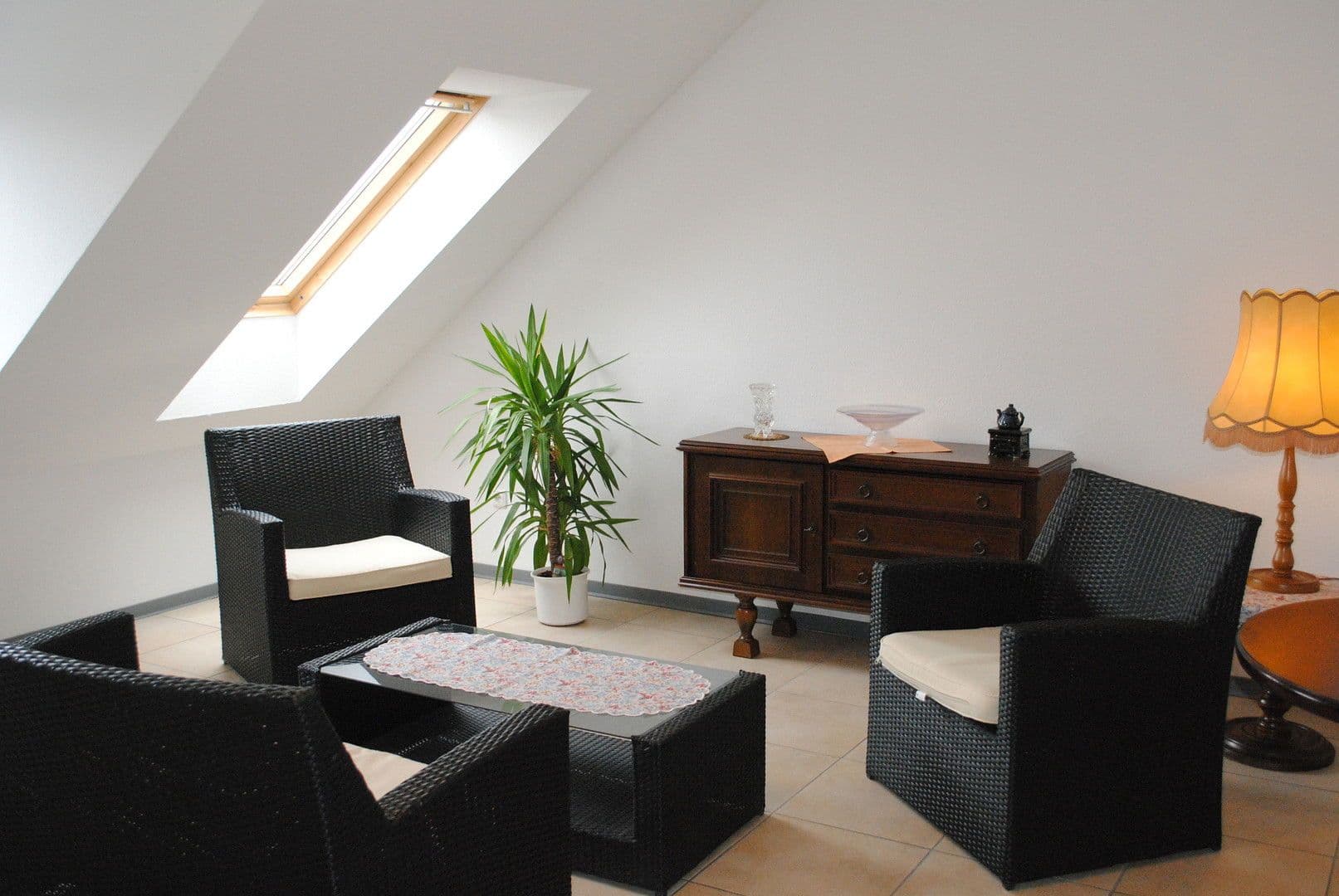 Studio flat to rent, 40 m², Gumbertstraße XX, Düsseldorf, North Rhine-Westphalia Studio flat to rent, 40 m², Gumbertstraße XX, Düsseldorf, North Rhine-Westphalia