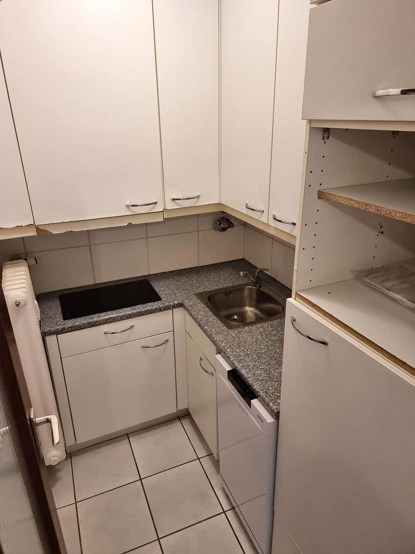 1 bedroom flat for sale, 45 m², Forstenrieder Allee 27, München, Bavaria 1 bedroom flat for sale, 45 m², Forstenrieder Allee 27, München, Bavaria