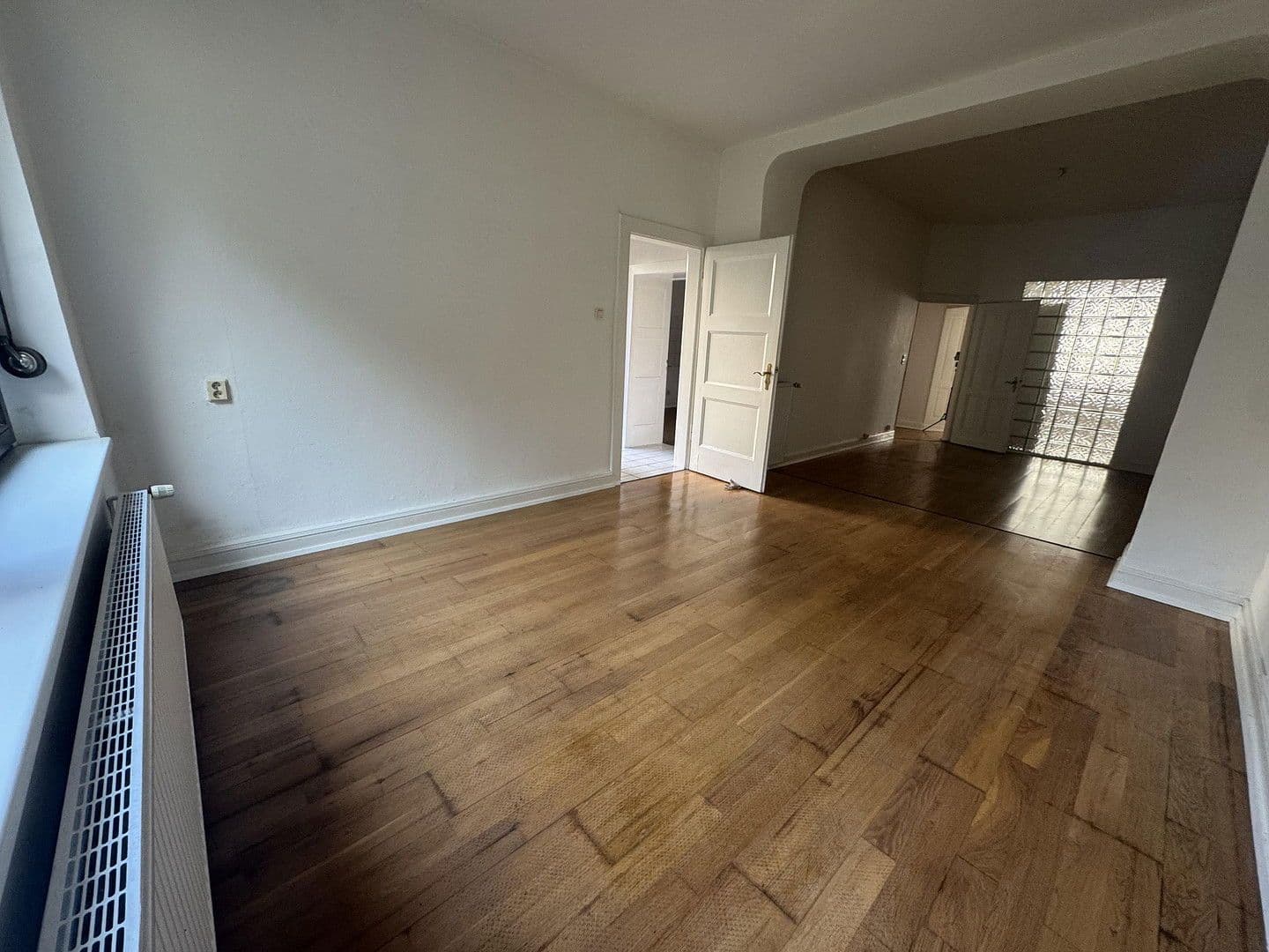 2 bedroom with open-plan kitchen flat to rent, 120 m², Gronaustraße 49, Wuppertal, North Rhine-Westphalia 2 bedroom with open-plan kitchen flat to rent, 120 m², Gronaustraße 49, Wuppertal, North Rhine-Westphalia