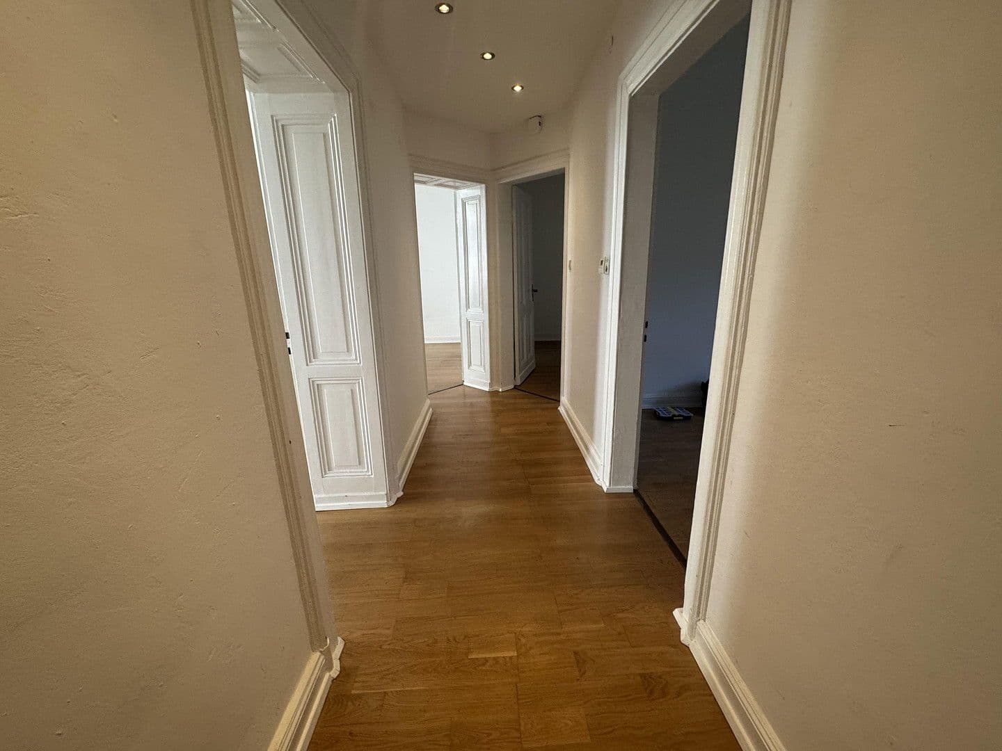 2 bedroom with open-plan kitchen flat to rent, 120 m², Gronaustraße 49, Wuppertal, North Rhine-Westphalia 2 bedroom with open-plan kitchen flat to rent, 120 m², Gronaustraße 49, Wuppertal, North Rhine-Westphalia