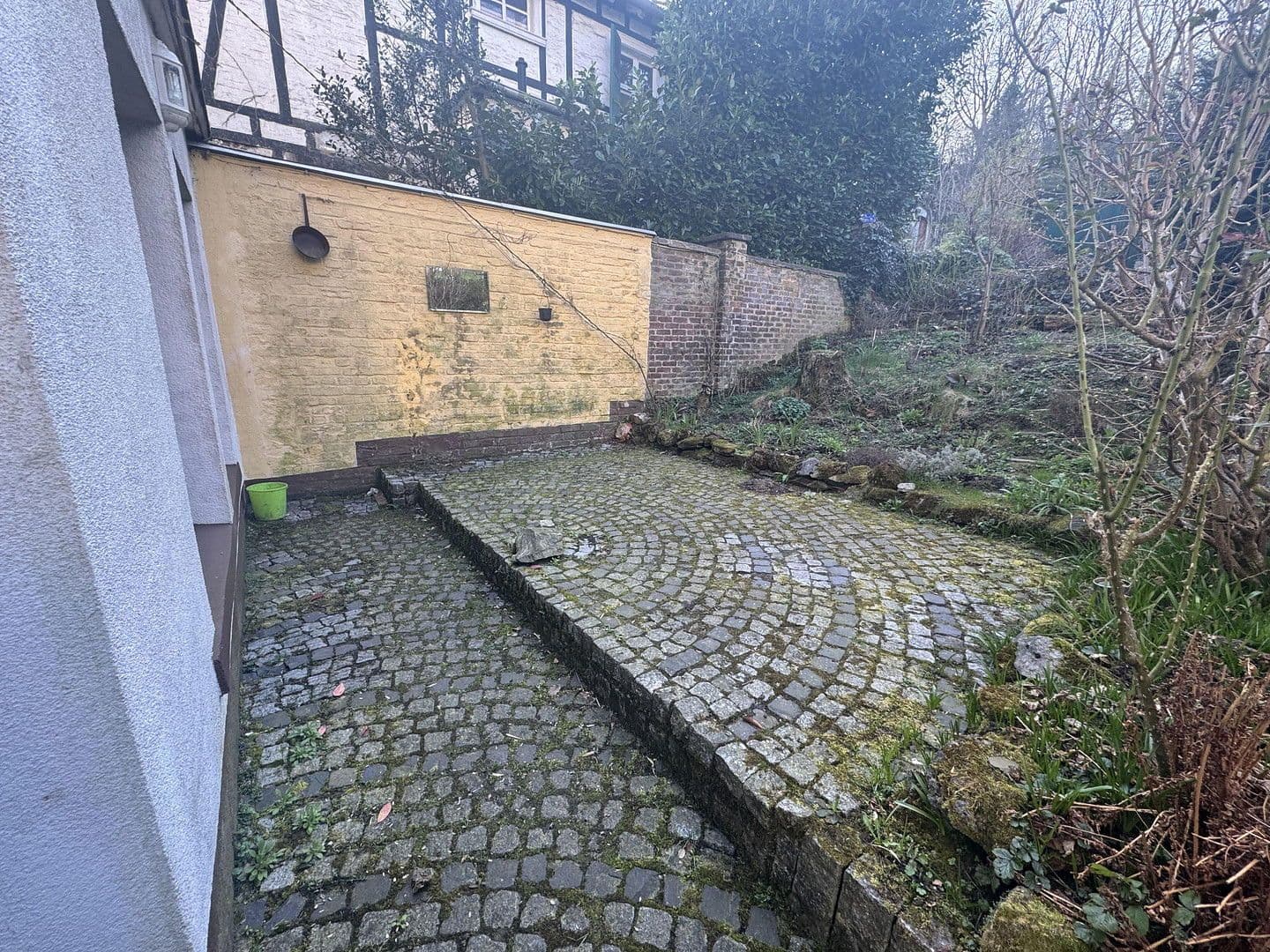 2 bedroom with open-plan kitchen flat to rent, 120 m², Gronaustraße 49, Wuppertal, North Rhine-Westphalia 2 bedroom with open-plan kitchen flat to rent, 120 m², Gronaustraße 49, Wuppertal, North Rhine-Westphalia