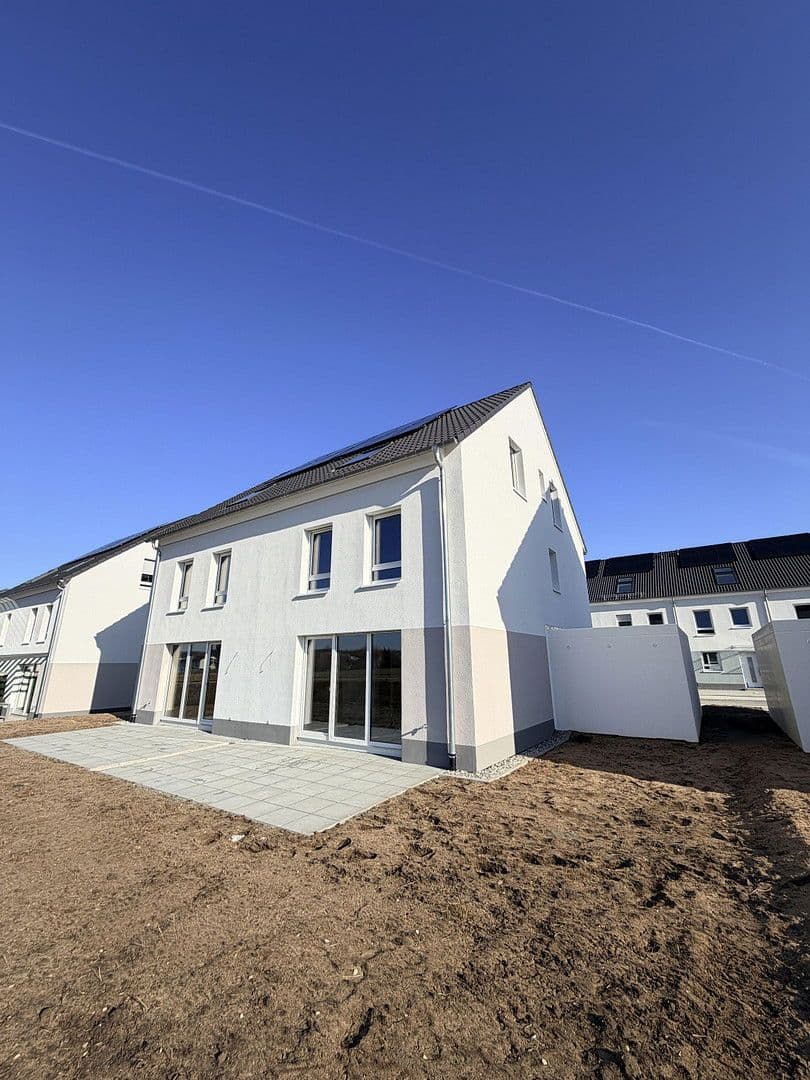 house to rent, 148 m², Am Löhlein 43, Roth, Bavaria house to rent, 148 m², Am Löhlein 43, Roth, Bavaria