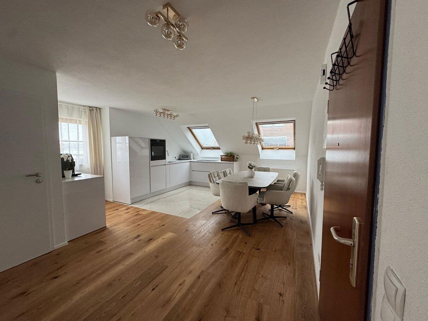 2 bedroom with open-plan kitchen flat for sale, 94 m², Salach, Baden-Württemberg 2 bedroom with open-plan kitchen flat for sale, 94 m², Salach, Baden-Württemberg