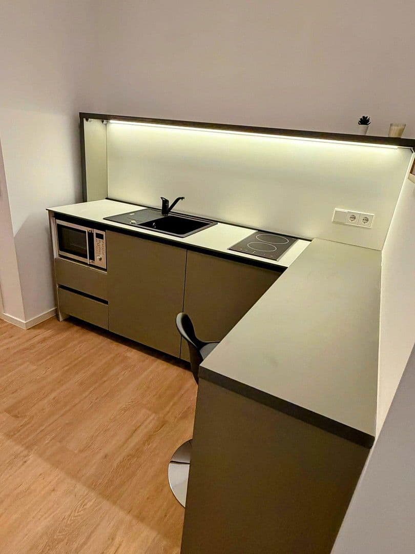 1 bedroom flat to rent, 30 m², Rotebühlstrasse 108, Stuttgart West, Baden-Württemberg 1 bedroom flat to rent, 30 m², Rotebühlstrasse 108, Stuttgart West, Baden-Württemberg