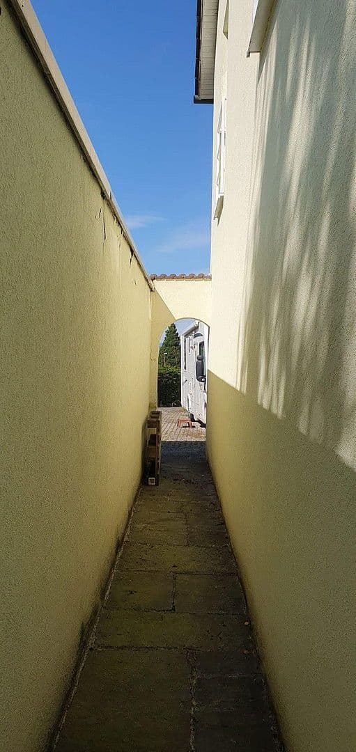 house for sale, 230 m², Freiburg im Breisgau, Baden-Württemberg house for sale, 230 m², Freiburg im Breisgau, Baden-Württemberg