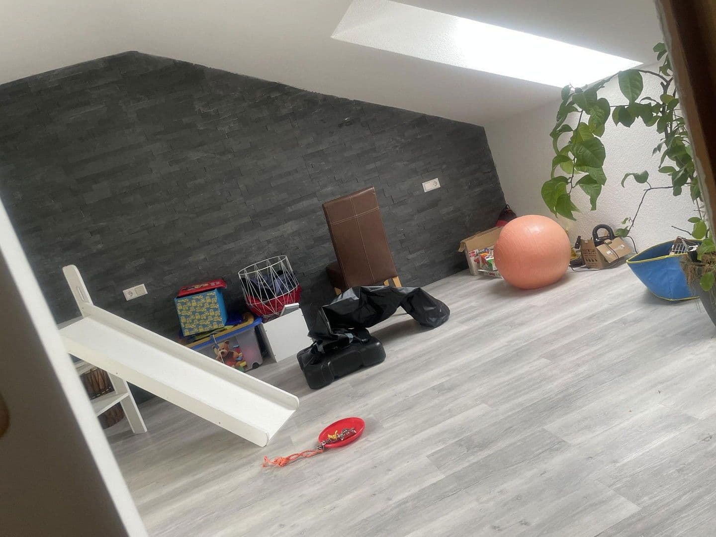 house for sale, 110 m², Kirchheim unter Teck, Baden-Württemberg house for sale, 110 m², Kirchheim unter Teck, Baden-Württemberg