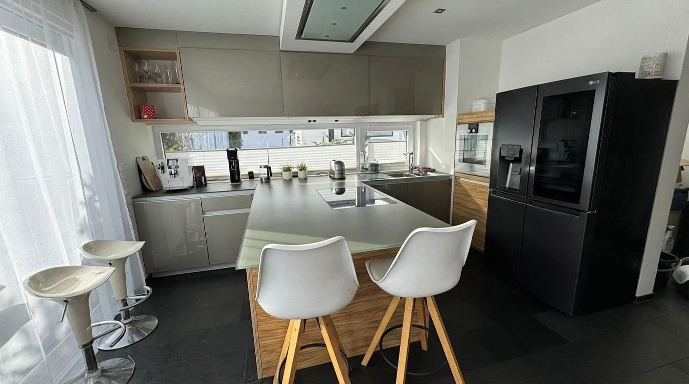 house for sale, 297 m², Titisee-Neustadt, Baden-Württemberg house for sale, 297 m², Titisee-Neustadt, Baden-Württemberg