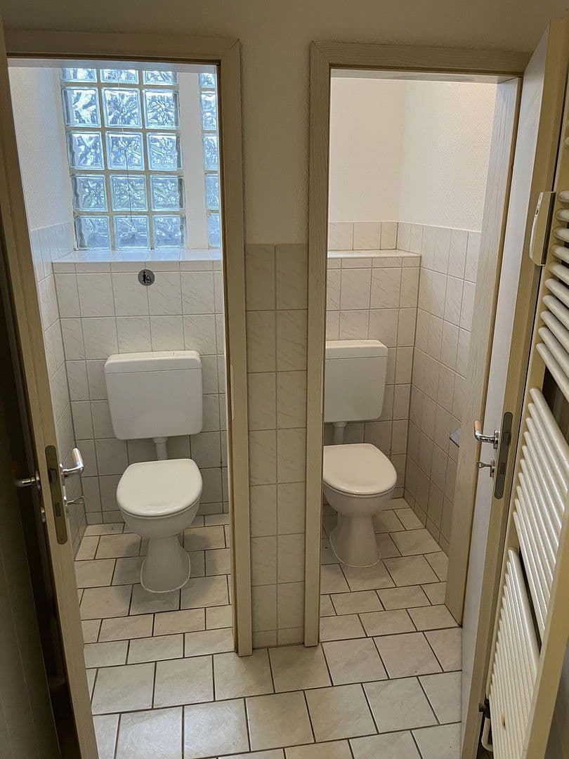 office to rent, 63 m², Fackenburger Allee 44, Lübeck, Schleswig-Holstein office to rent, 63 m², Fackenburger Allee 44, Lübeck, Schleswig-Holstein