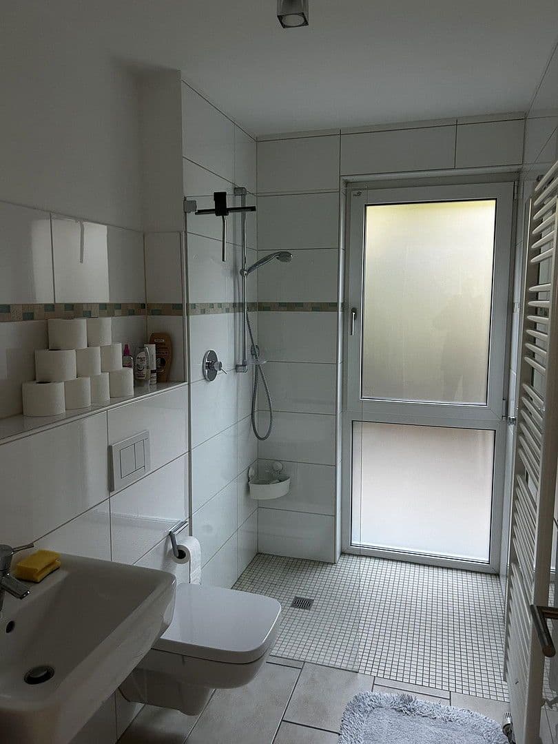 2 bedroom with open-plan kitchen flat to rent, 131 m², Weinheim, Baden-Württemberg 2 bedroom with open-plan kitchen flat to rent, 131 m², Weinheim, Baden-Württemberg