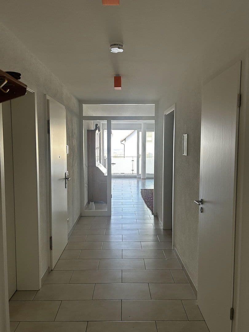 2 bedroom with open-plan kitchen flat to rent, 131 m², Weinheim, Baden-Württemberg 2 bedroom with open-plan kitchen flat to rent, 131 m², Weinheim, Baden-Württemberg