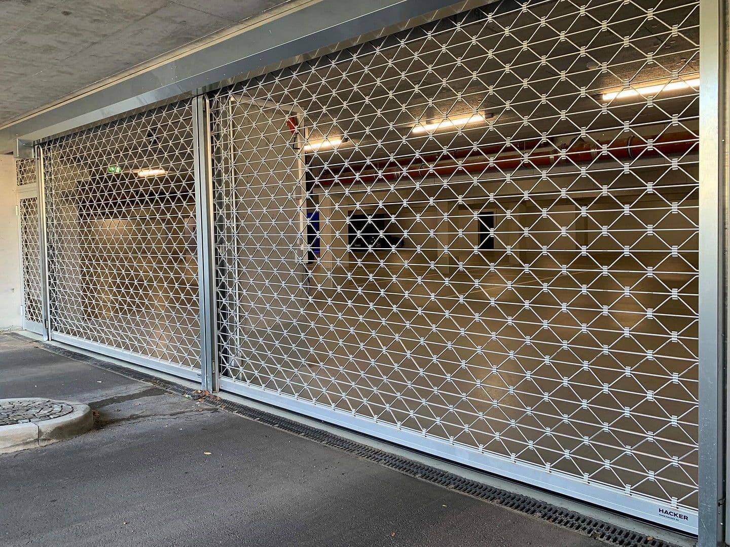 garage to rent, 0 m², Bonn-Duisdorf, North Rhine-Westphalia garage to rent, 0 m², Bonn-Duisdorf, North Rhine-Westphalia