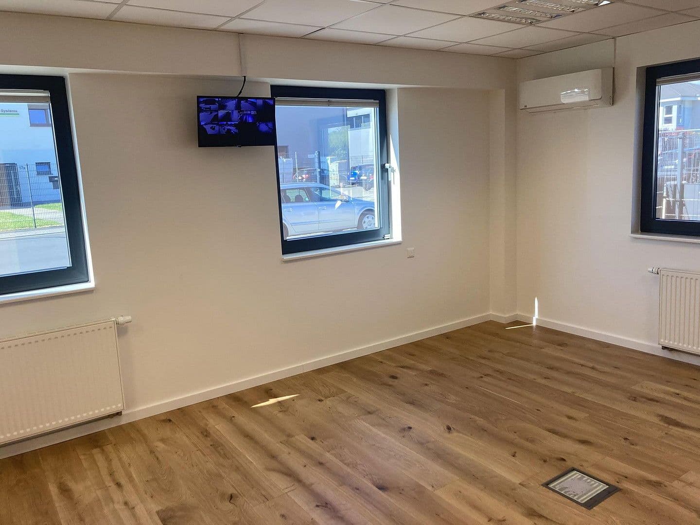 non-residential property for sale, 2,100 m², Nordstern-Park 10, Herzogenrath, North Rhine-Westphalia non-residential property for sale, 2,100 m², Nordstern-Park 10, Herzogenrath, North Rhine-Westphalia