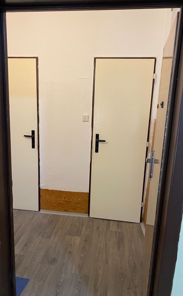 3 bedroom flat for sale, 54 m², Radimova, Prague, Prague 3 bedroom flat for sale, 54 m², Radimova, Prague, Prague