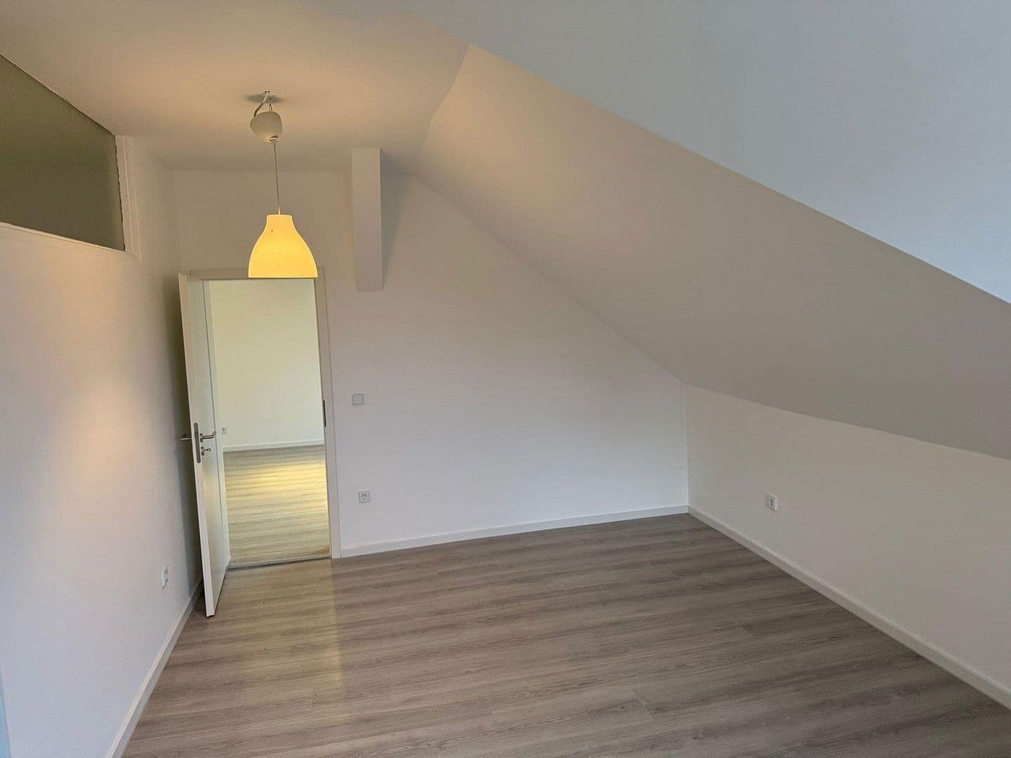 2 bedroom flat to rent, 50 m², Bahnhofstr. 11, Oberhausen, North Rhine-Westphalia 2 bedroom flat to rent, 50 m², Bahnhofstr. 11, Oberhausen, North Rhine-Westphalia