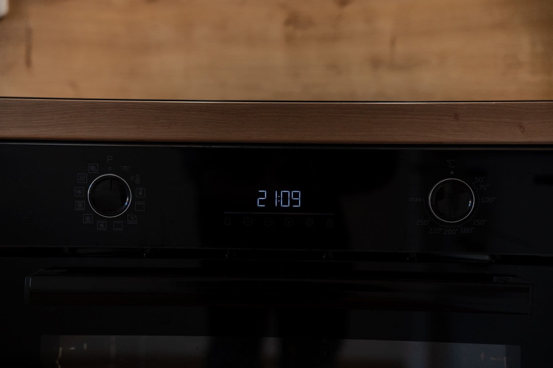 1 bedroom with open-plan kitchen flat for sale, 46 m², Jaromírova, Prague, Prague 1 bedroom with open-plan kitchen flat for sale, 46 m², Jaromírova, Prague, Prague