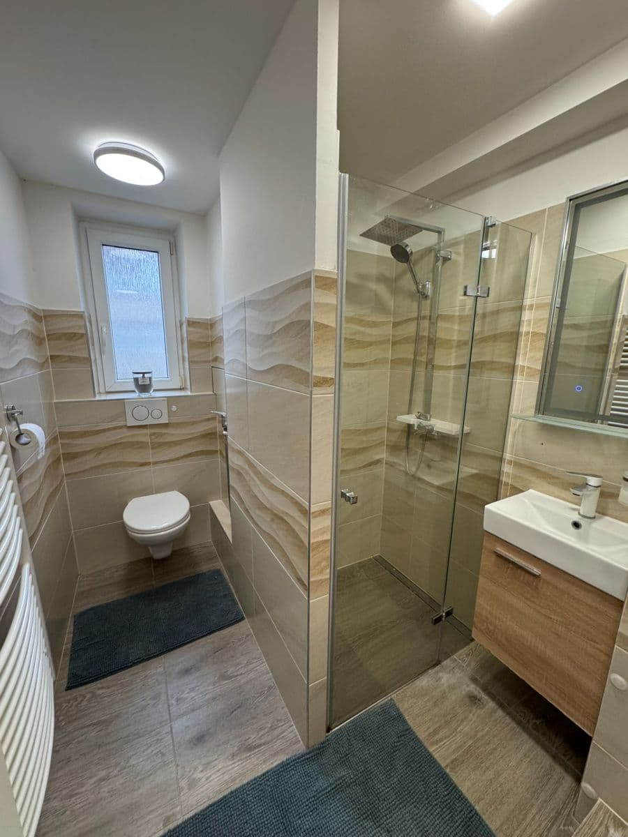 3 bedroom flat to rent, 65 m², Petra Bezruče, Kladno, Středočeský Region 3 bedroom flat to rent, 65 m², Petra Bezruče, Kladno, Středočeský Region