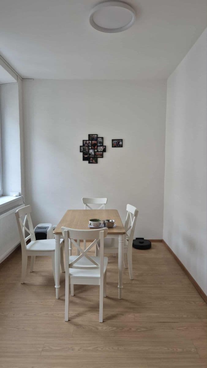 3 bedroom with open-plan kitchen flat for sale, 80 m², Letní, Brno, Jihomoravský Region 3 bedroom with open-plan kitchen flat for sale, 80 m², Letní, Brno, Jihomoravský Region