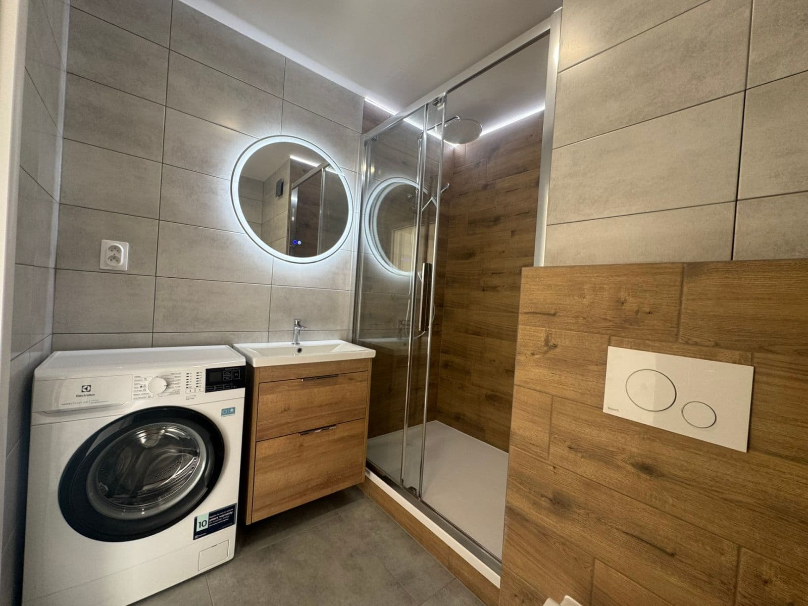 1 bedroom with open-plan kitchen flat for sale, 43 m², Nad Starou pískovnou, Prague, Prague 1 bedroom with open-plan kitchen flat for sale, 43 m², Nad Starou pískovnou, Prague, Prague