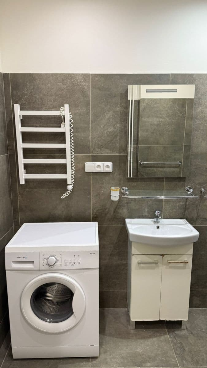 1 bedroom with open-plan kitchen flat to rent, 52 m², Gen. Sochora, Ostrava, Moravskoslezský Region 1 bedroom with open-plan kitchen flat to rent, 52 m², Gen. Sochora, Ostrava, Moravskoslezský Region