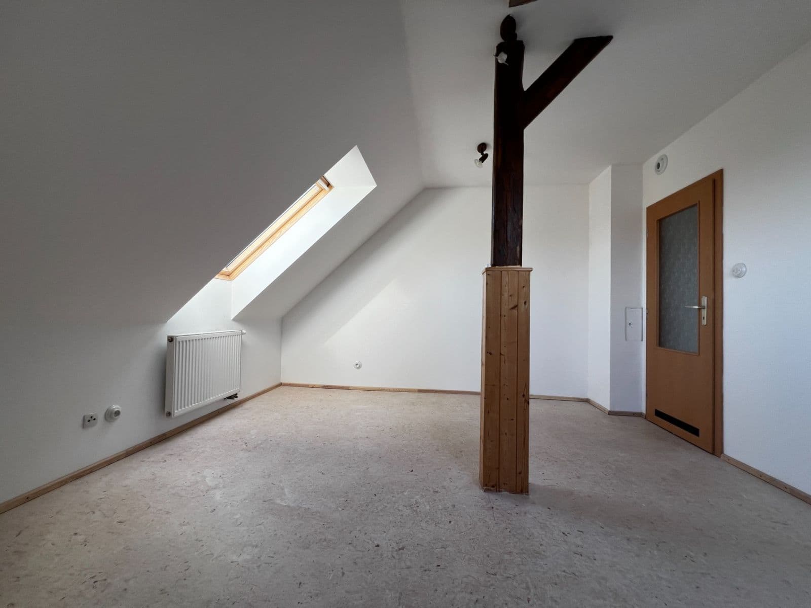 2 bedroom flat to rent, 60 m², Pražská, Třebíč, Vysočina Region 2 bedroom flat to rent, 60 m², Pražská, Třebíč, Vysočina Region