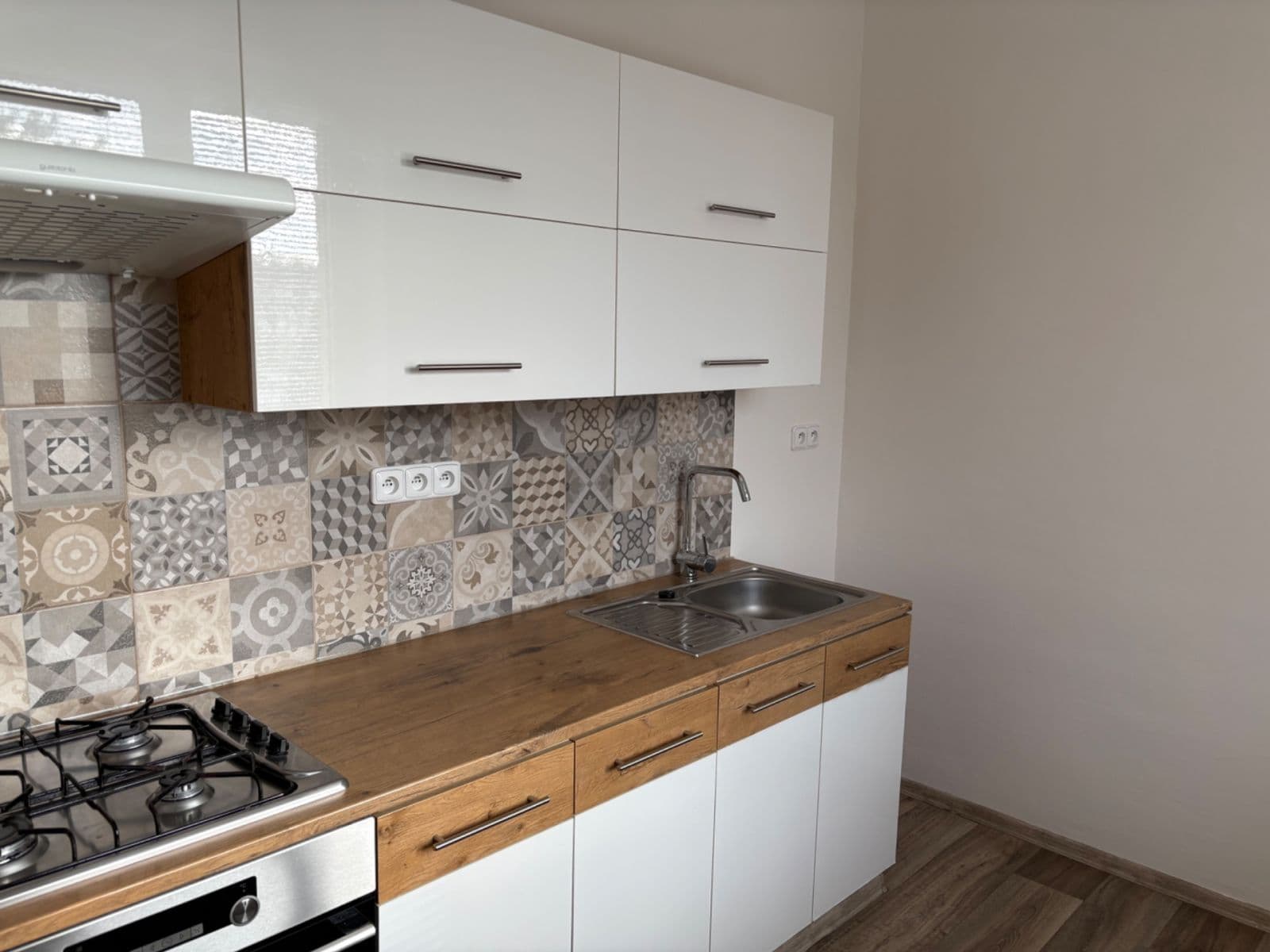 2 bedroom flat to rent, 50 m², Komenského, Chuchelná, Moravskoslezský Region 2 bedroom flat to rent, 50 m², Komenského, Chuchelná, Moravskoslezský Region