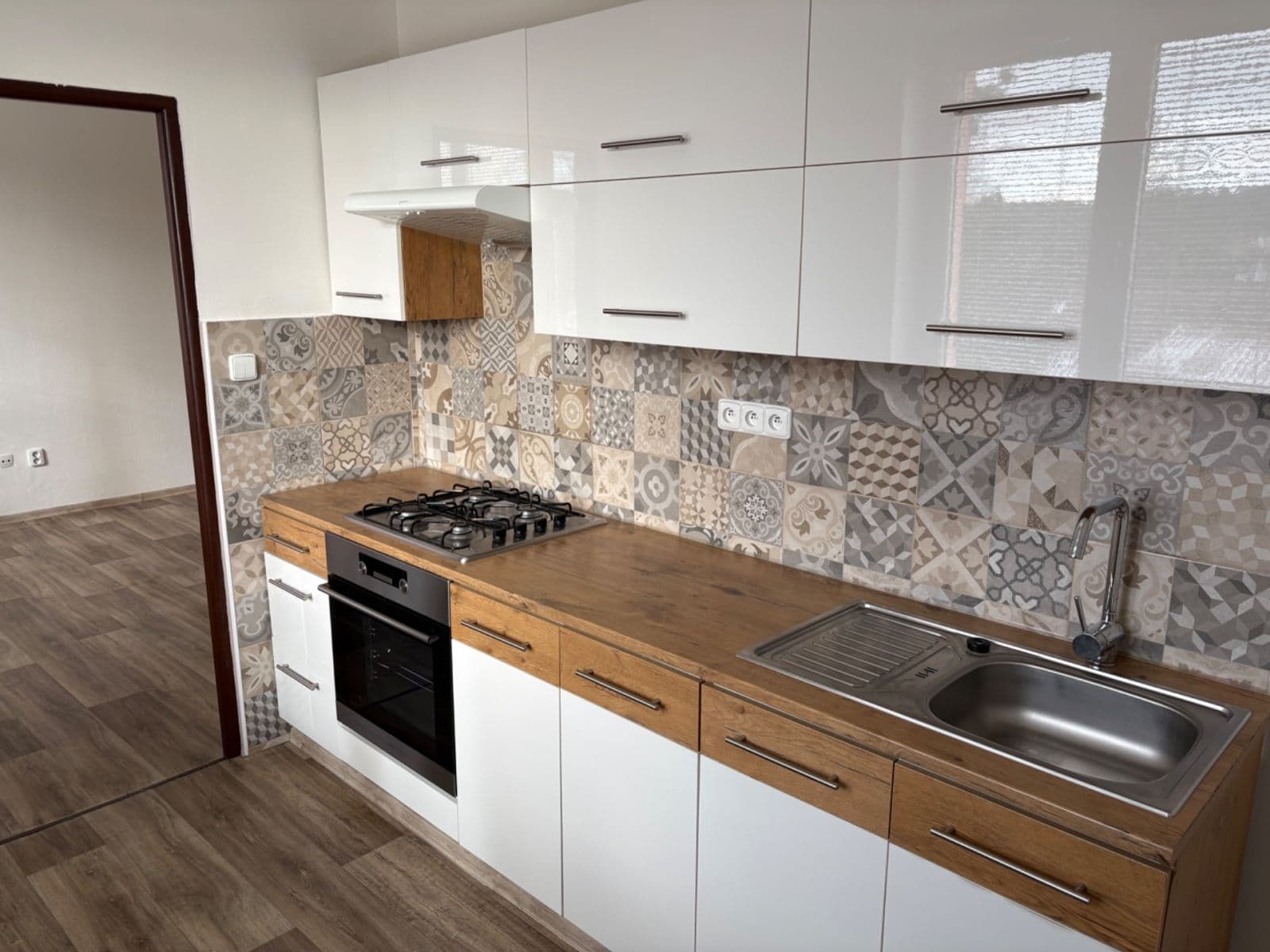 2 bedroom flat to rent, 50 m², Komenského, Chuchelná, Moravskoslezský Region 2 bedroom flat to rent, 50 m², Komenského, Chuchelná, Moravskoslezský Region