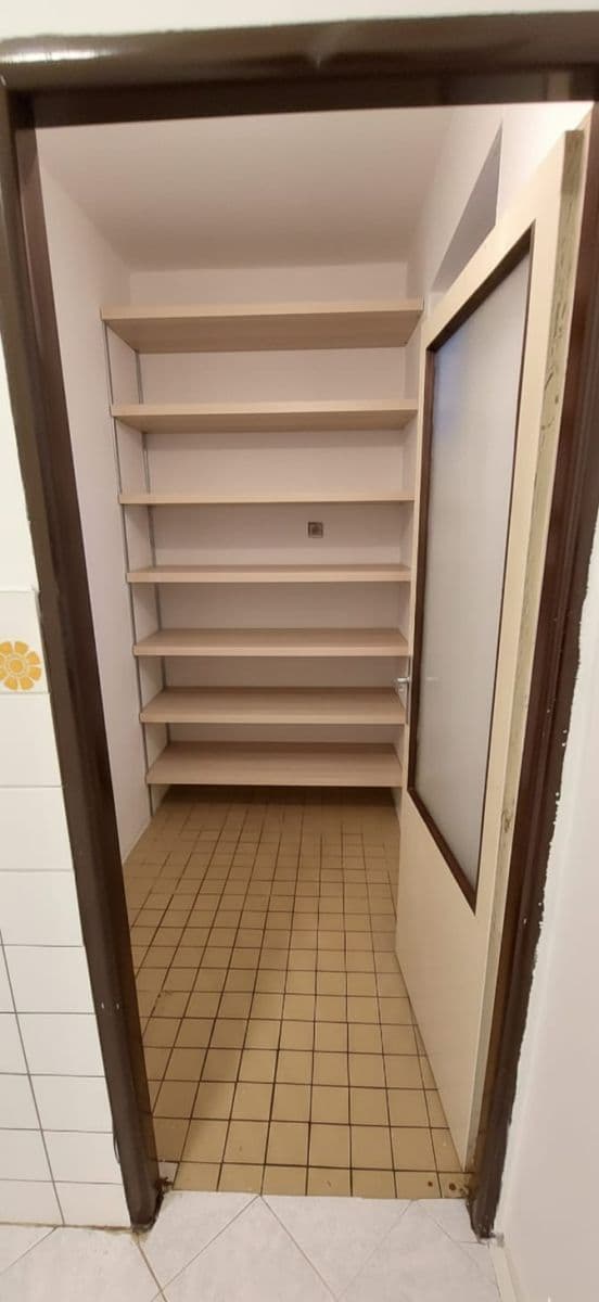 house for sale, 203 m², Rokycanova, Kutná Hora, Středočeský Region house for sale, 203 m², Rokycanova, Kutná Hora, Středočeský Region