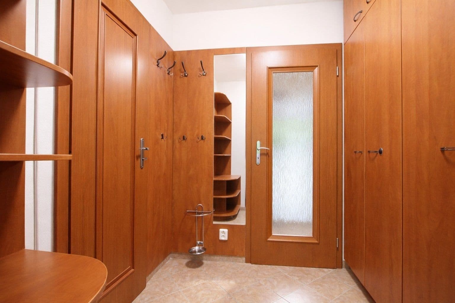 4 bedroom flat to rent, 110 m², Na Hřebenkách, Prague, Prague 4 bedroom flat to rent, 110 m², Na Hřebenkách, Prague, Prague