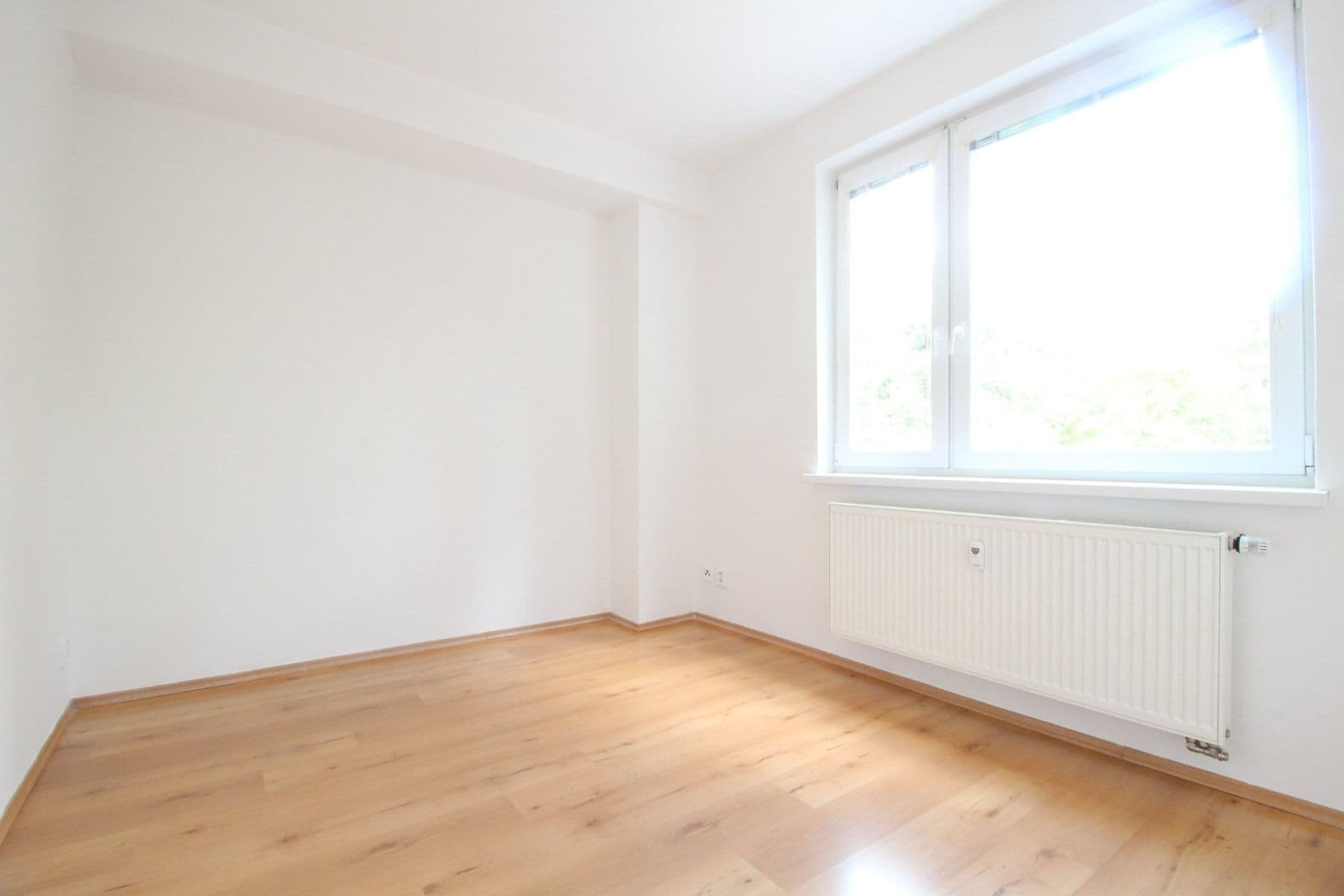 4 bedroom flat to rent, 110 m², Na Hřebenkách, Prague, Prague 4 bedroom flat to rent, 110 m², Na Hřebenkách, Prague, Prague