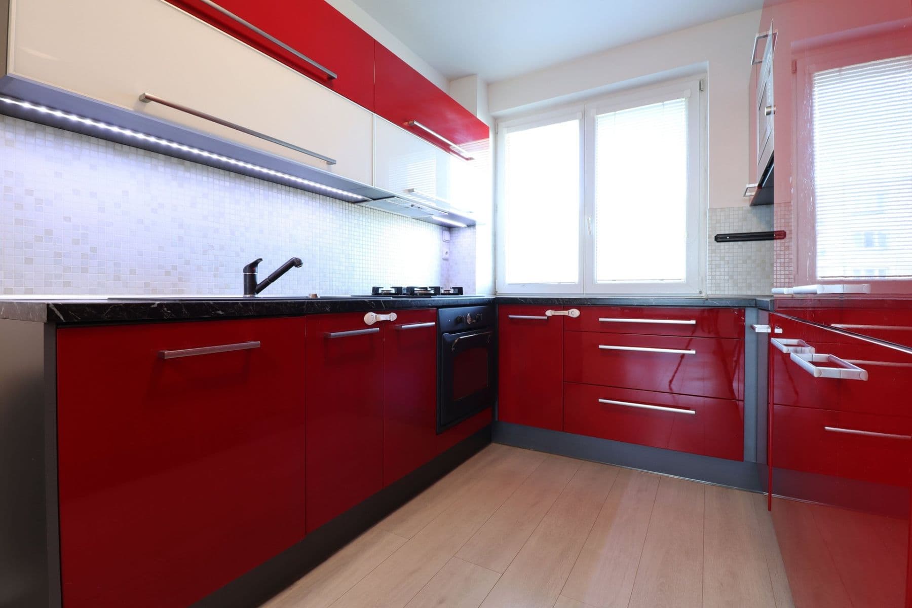 2 bedroom with open-plan kitchen flat to rent, 72 m², Hlavní, Prague, Prague 2 bedroom with open-plan kitchen flat to rent, 72 m², Hlavní, Prague, Prague