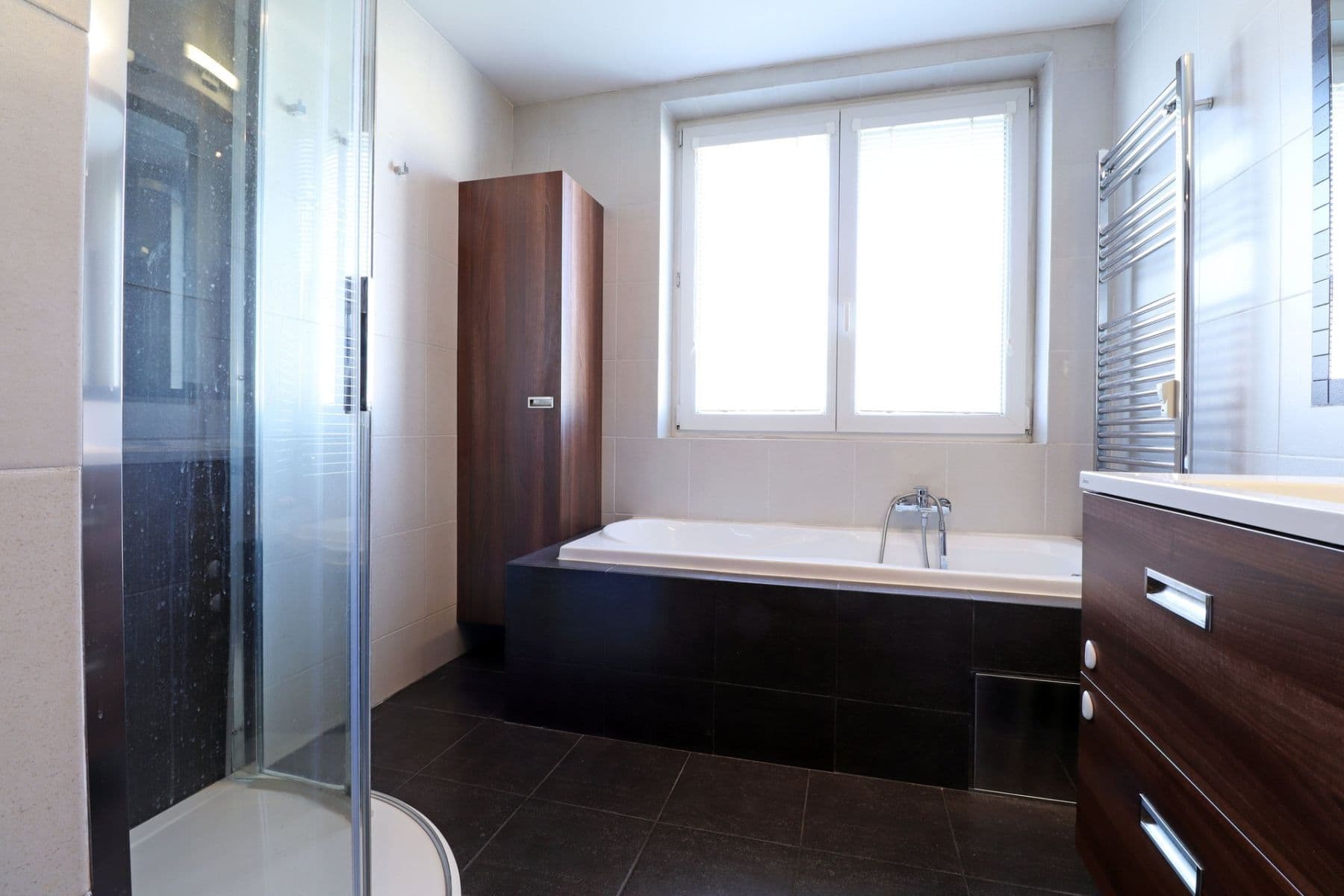 2 bedroom with open-plan kitchen flat to rent, 72 m², Hlavní, Prague, Prague 2 bedroom with open-plan kitchen flat to rent, 72 m², Hlavní, Prague, Prague