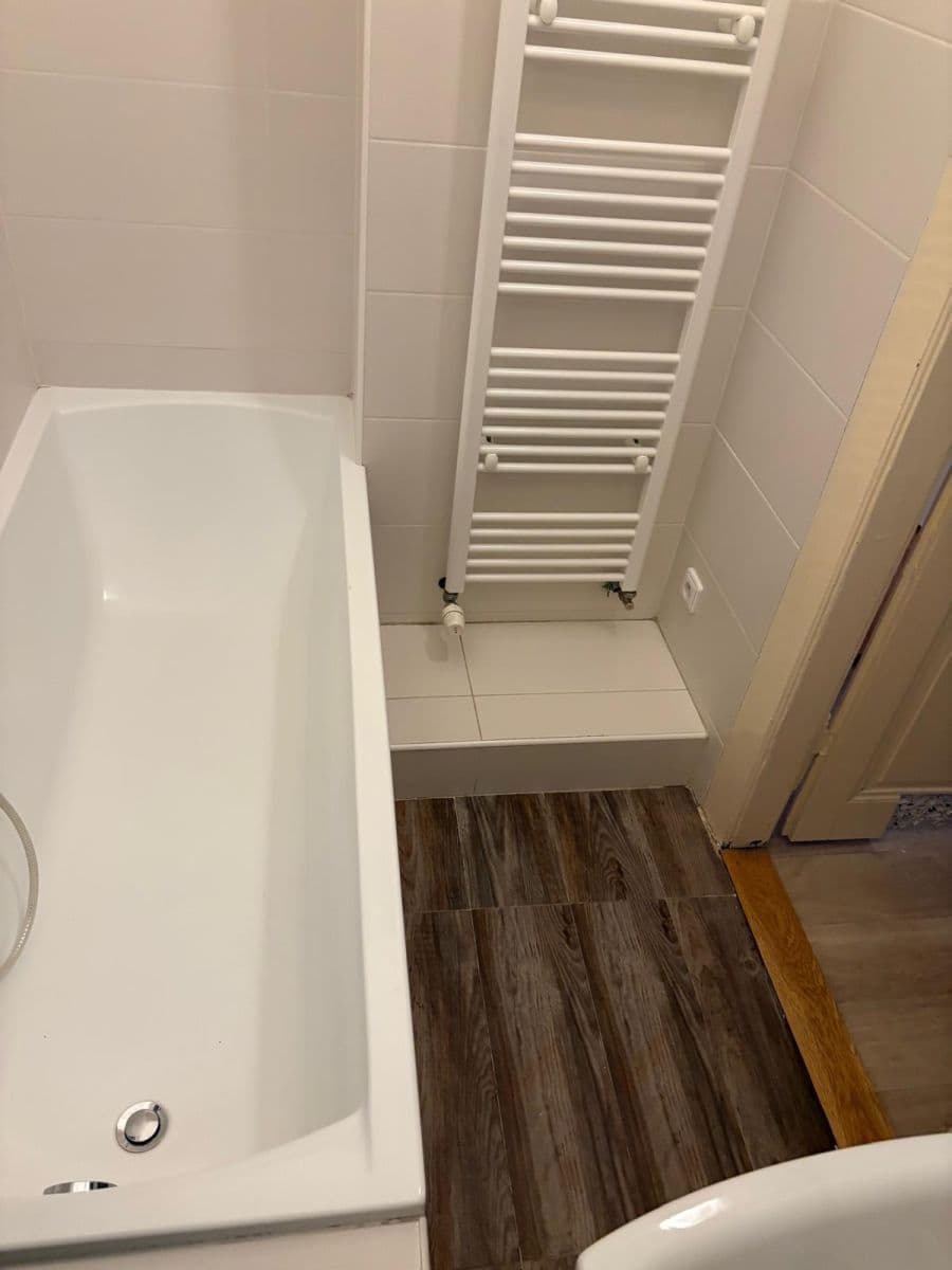 3 bedroom flat to rent, 97 m², Lužická, Prague, Prague 3 bedroom flat to rent, 97 m², Lužická, Prague, Prague