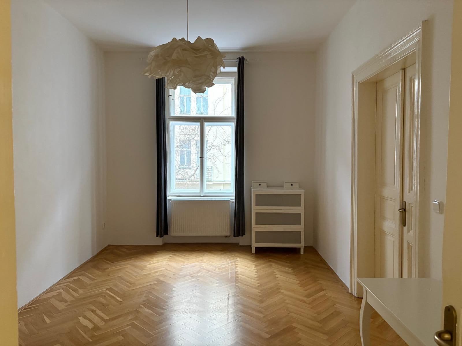 3 bedroom flat to rent, 97 m², Lužická, Prague, Prague 3 bedroom flat to rent, 97 m², Lužická, Prague, Prague