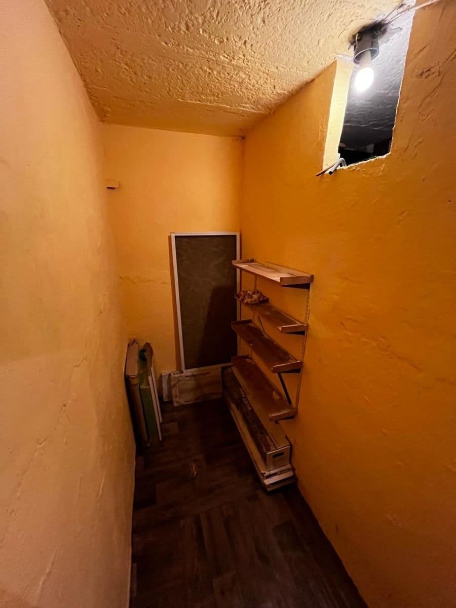 3 bedroom flat to rent, 64 m², Něvská, Prague, Prague 3 bedroom flat to rent, 64 m², Něvská, Prague, Prague