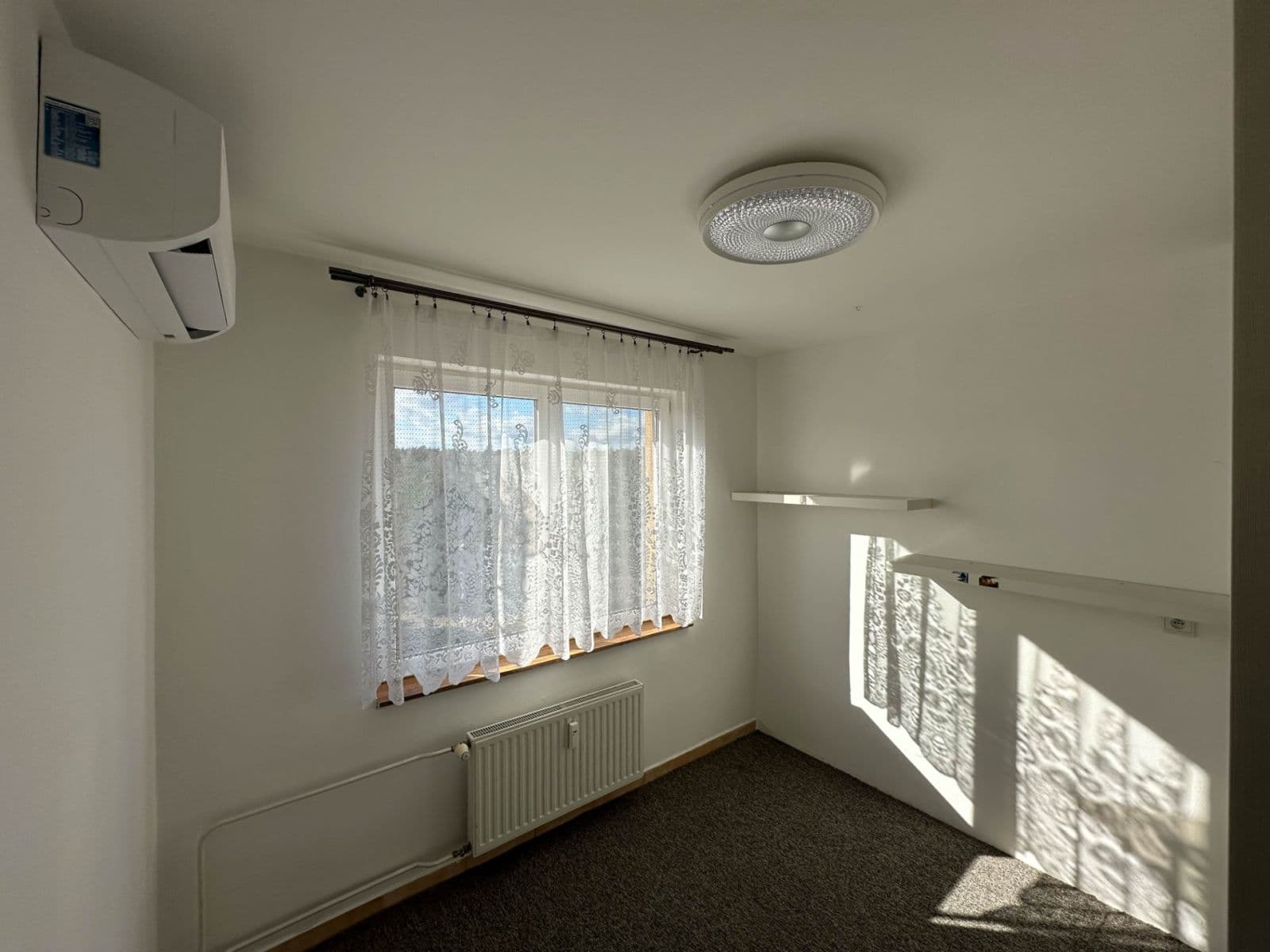 2 bedroom with open-plan kitchen flat to rent, 50 m², Luštěnice, Středočeský Region 2 bedroom with open-plan kitchen flat to rent, 50 m², Luštěnice, Středočeský Region