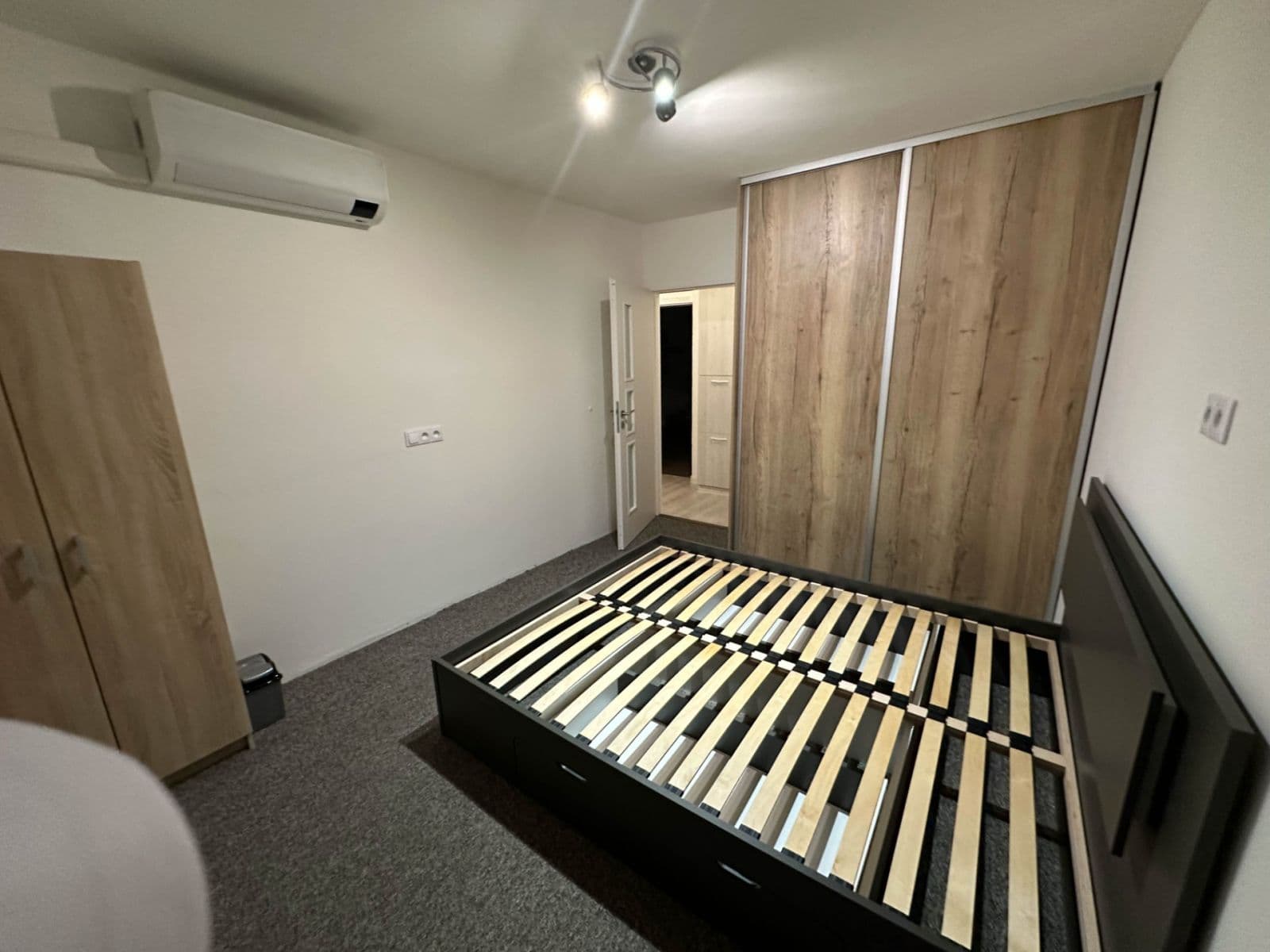 2 bedroom with open-plan kitchen flat to rent, 50 m², Luštěnice, Středočeský Region 2 bedroom with open-plan kitchen flat to rent, 50 m², Luštěnice, Středočeský Region