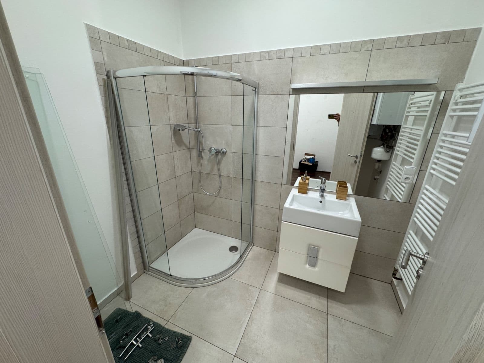 1 bedroom with open-plan kitchen flat to rent, 66 m², Výpravní, Brno, Jihomoravský Region 1 bedroom with open-plan kitchen flat to rent, 66 m², Výpravní, Brno, Jihomoravský Region